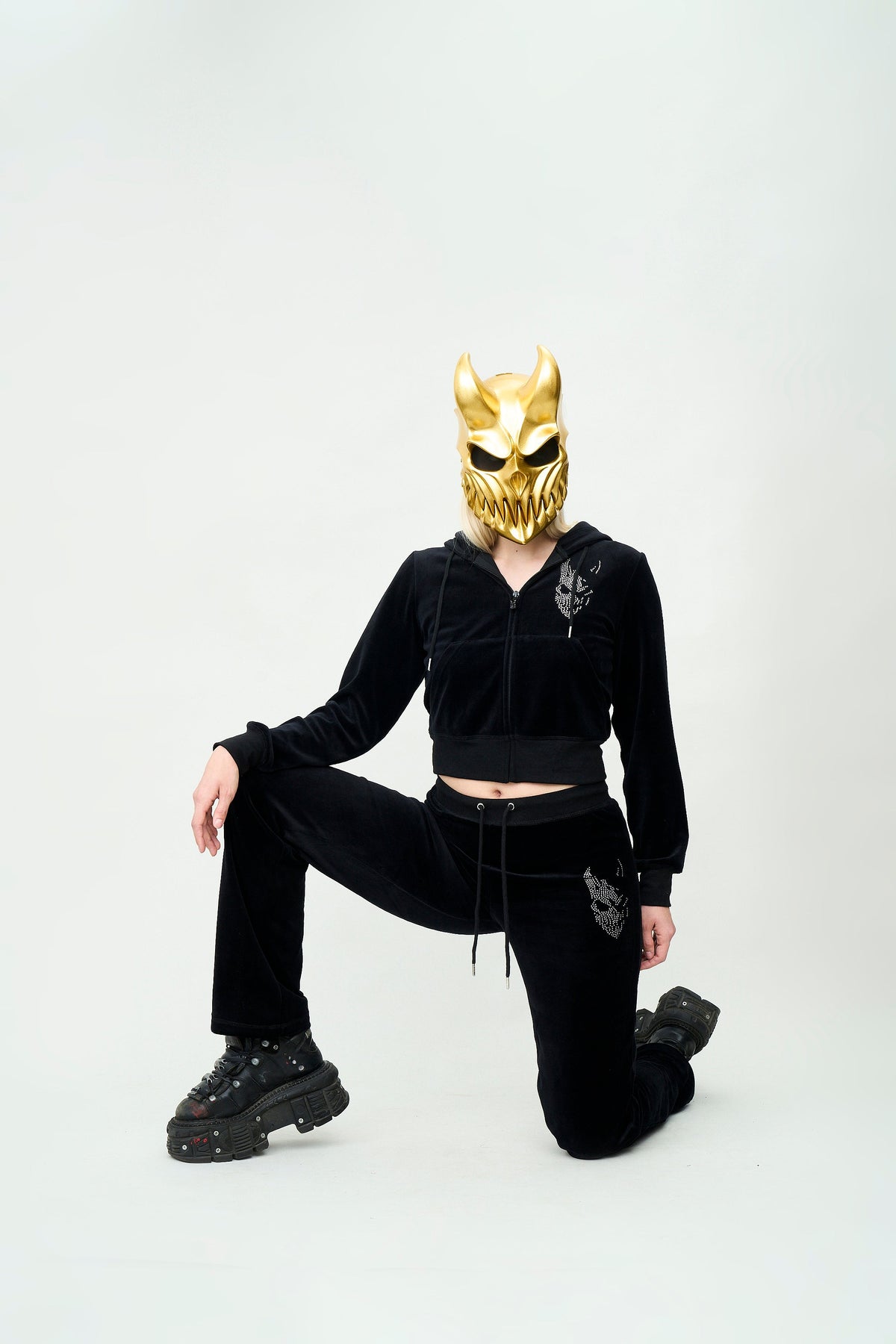 Slaughter to Prevail - Juicy Slam Velour - Zip - Up Hoodie - First Blood Merchandise